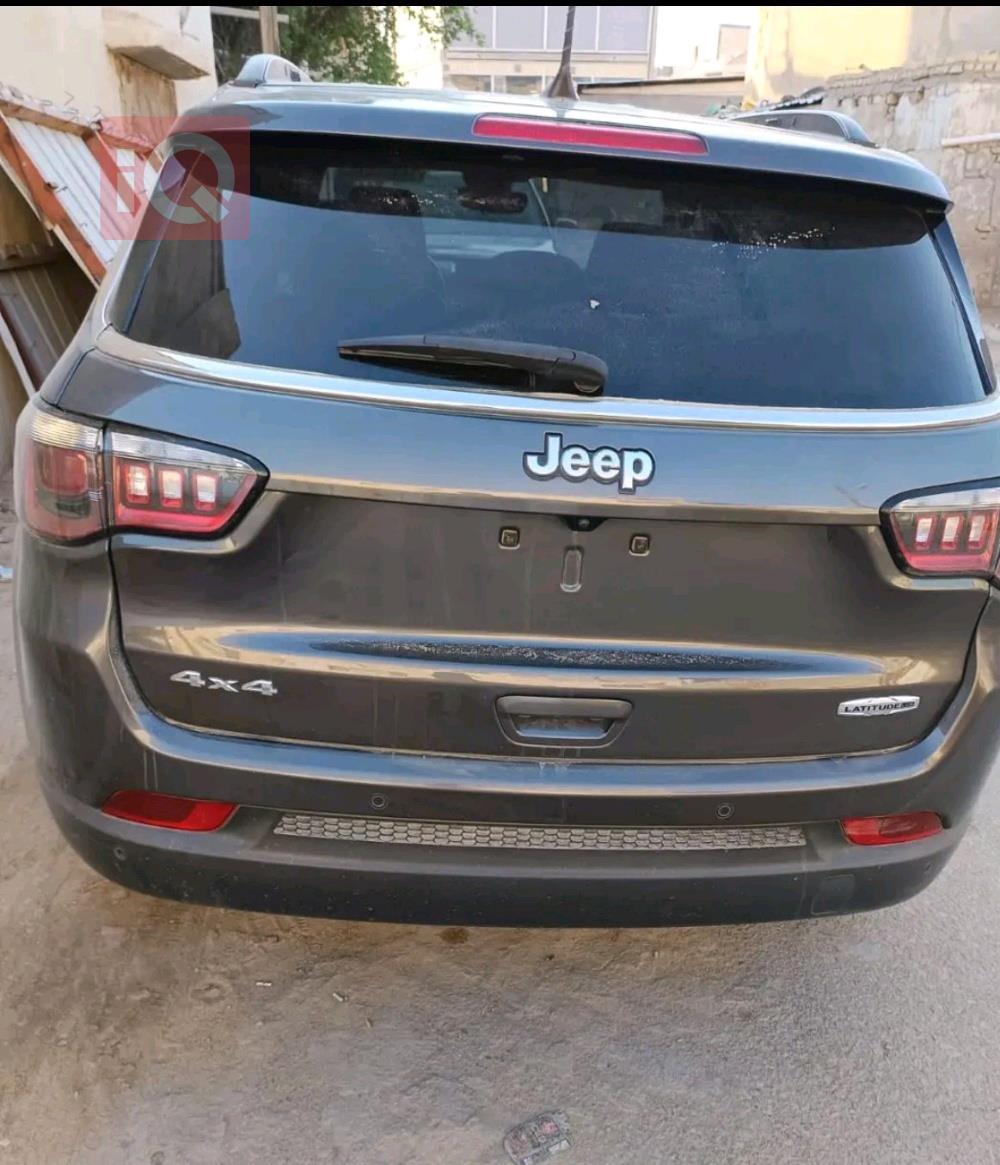 جيب كومباس